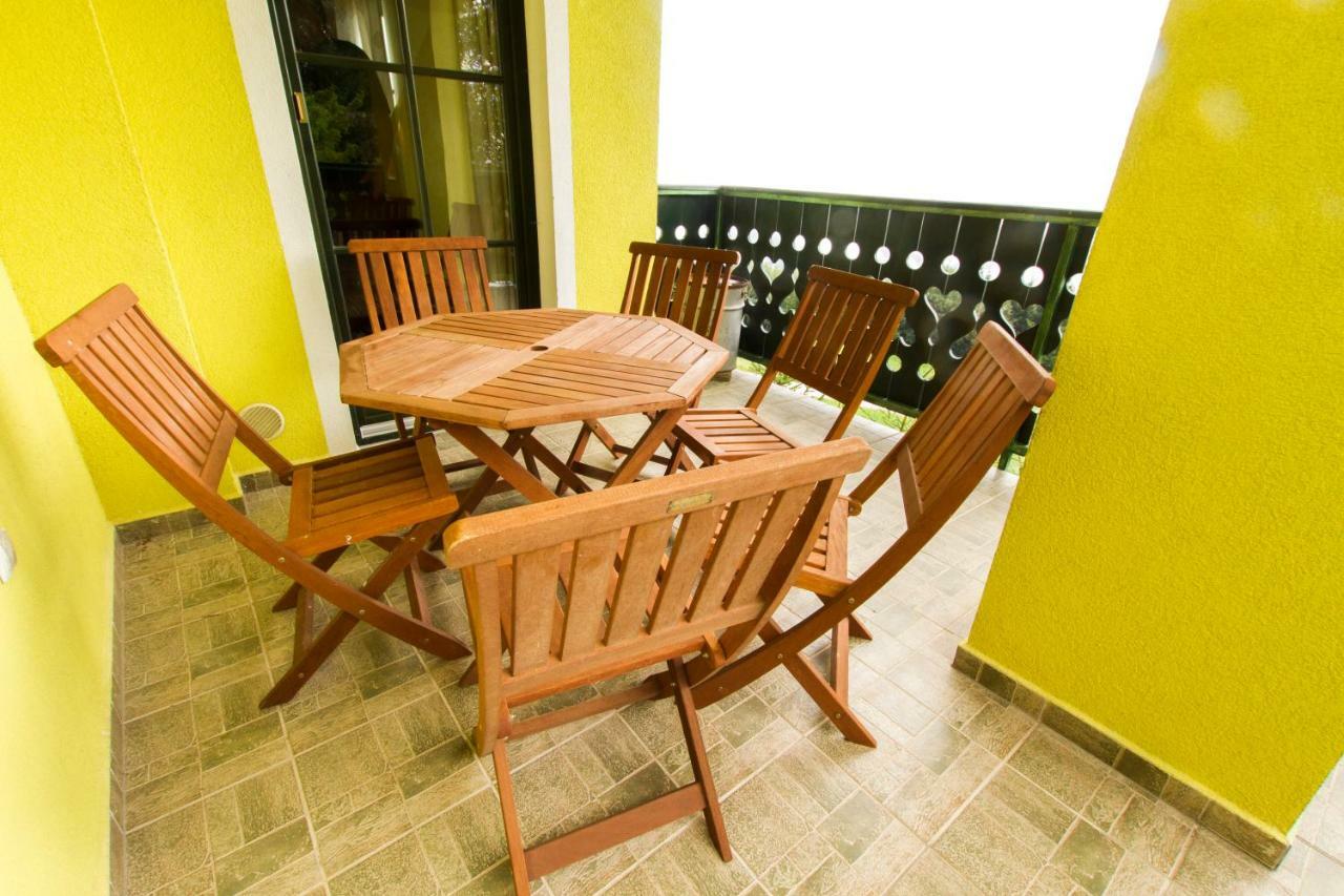 Apartment Sara Vitanje Esterno foto