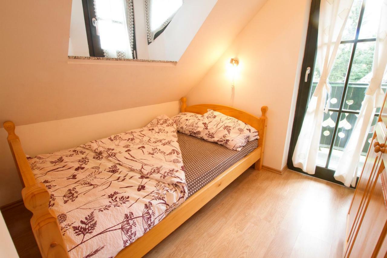 Apartment Sara Vitanje Esterno foto