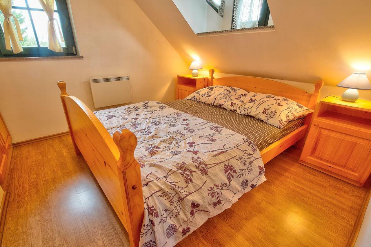 Apartment Sara Vitanje Esterno foto